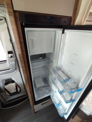 KNAUS L!VE WAVE 650 MF - AKČNÍ NABÍDKA