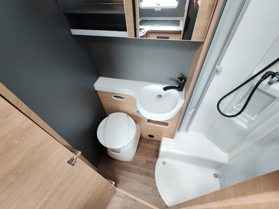 KNAUS L!VE WAVE 700 MEG PLATINUM SELECTION