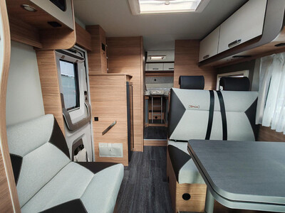 Weinsberg CaraSuite 700 MEG EDITION [SPICY]  2027