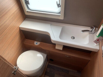 Weinsberg CaraCore 700 MEG - VELETRŽNÍ CENOVÁ NABÍDKA 