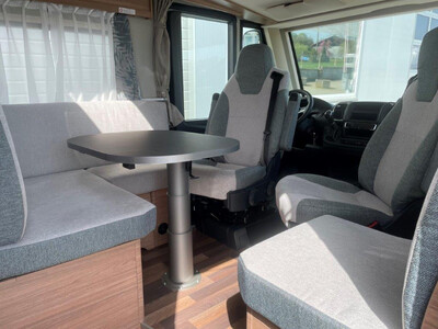 Weinsberg CaraCore 700 MEG - VELETRŽNÍ CENOVÁ NABÍDKA 