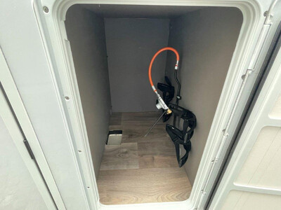 LMC LIFT H 730G - VELETRŽNÍ CENOVÁ NABÍDKA 